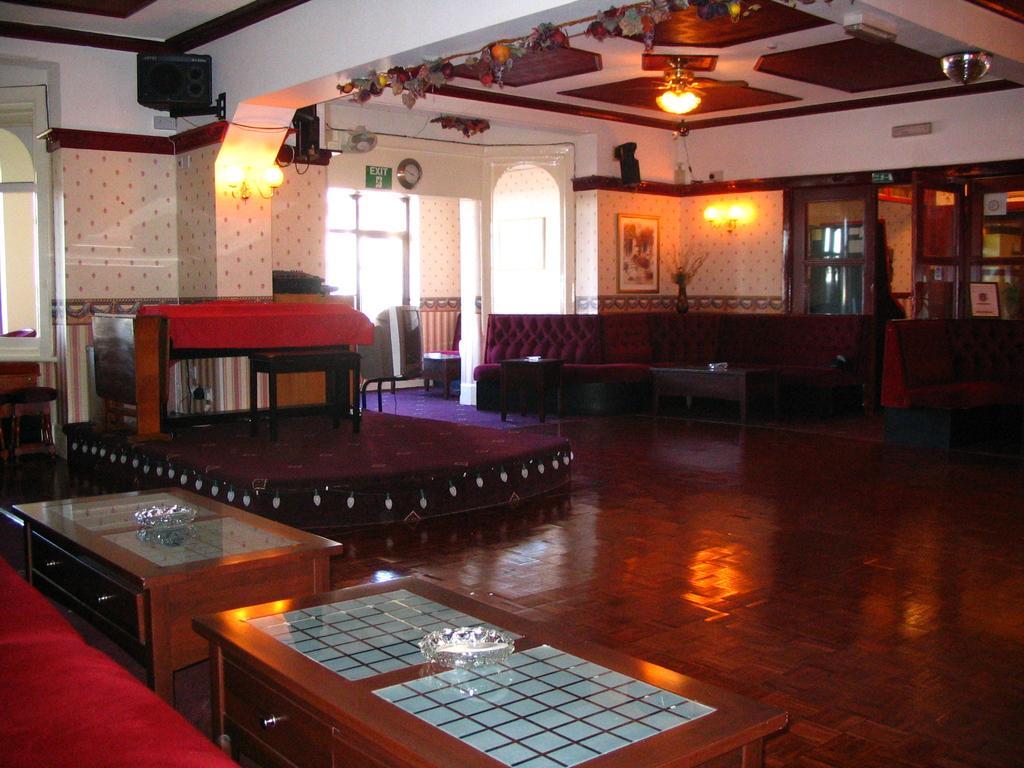 בלקפול Broadway Hotel מראה חיצוני תמונה